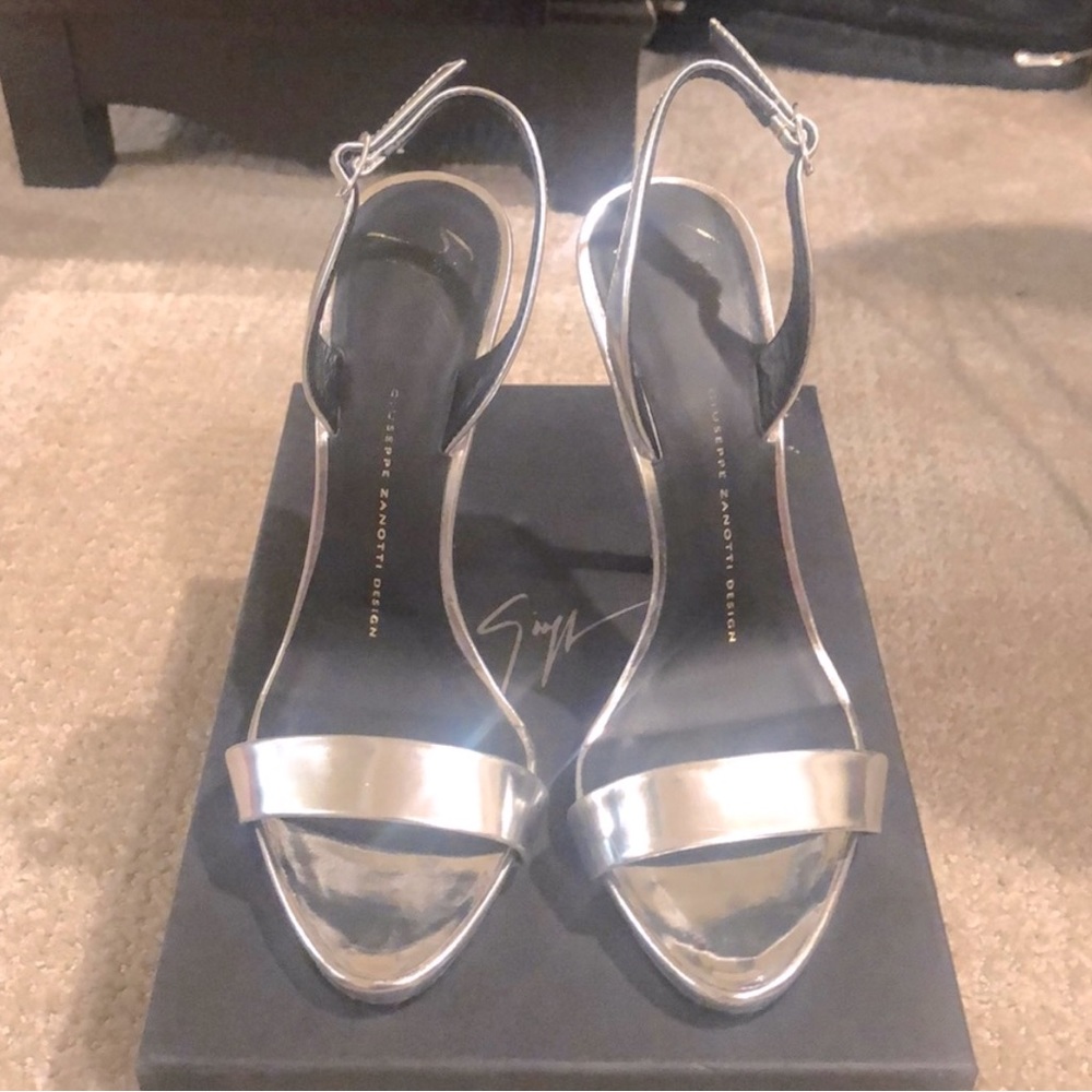 Giuseppe Zanotti heels